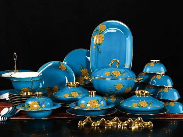 68頭深藍(lán)夫人瓷¥26,800.00